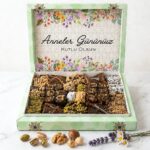 Anneler Gününe Özel Hediyelik Tatlı Paketi Yeşil Kutu 2