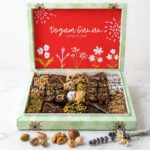 Doğum Gününe Özel Hediyelik Tatlı Paketi Yeşil Kutu 2